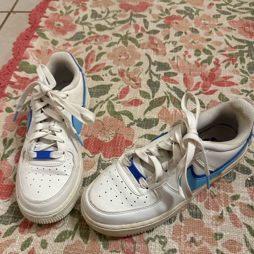 Nike Kids White and Blue Sneakers